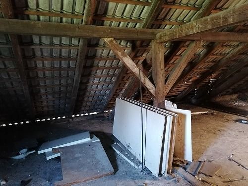 Dachkammer Auflösung mit Dachbodenräumungen Tirol